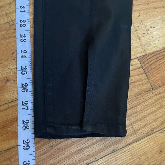 L'AGENCE Black Ankle Cropped Jeans with Glossy Finish - Picture 7 of 7